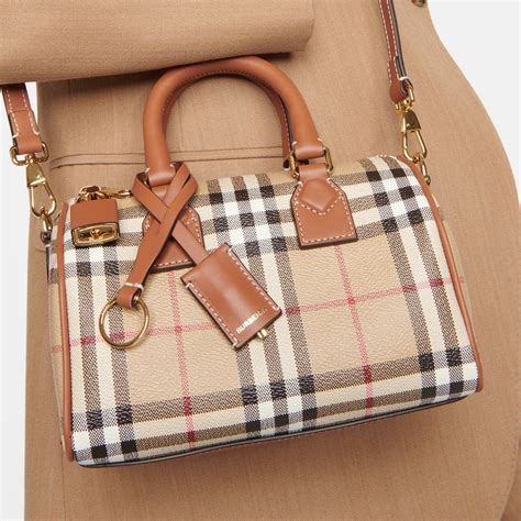 how to tell if burberry is vintage|authentic vintage Burberry bag.